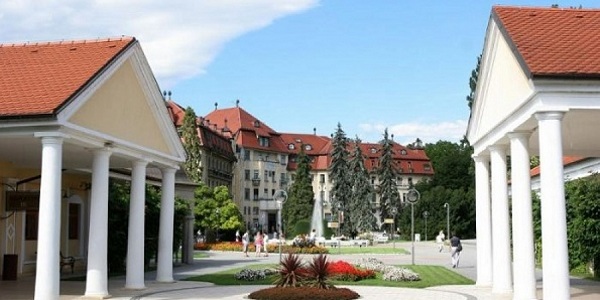 Пьештяны